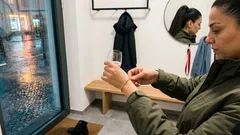 Stimmig ins neue Jahr: Feng-Shui-Farben zu Silvester 2026 für Outfit und Tisch